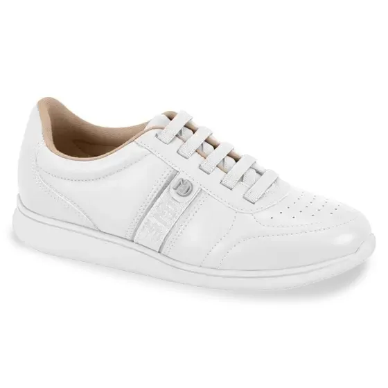 Tênis casual feminino branco Modare em ângulo lateral direito, mostrando acabamento liso e faixa lateral com logo
